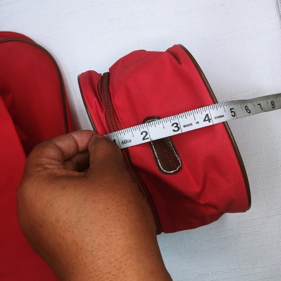 Catherine Kelley hand bags lot of three different sizes travel red - Picture 15 of 15